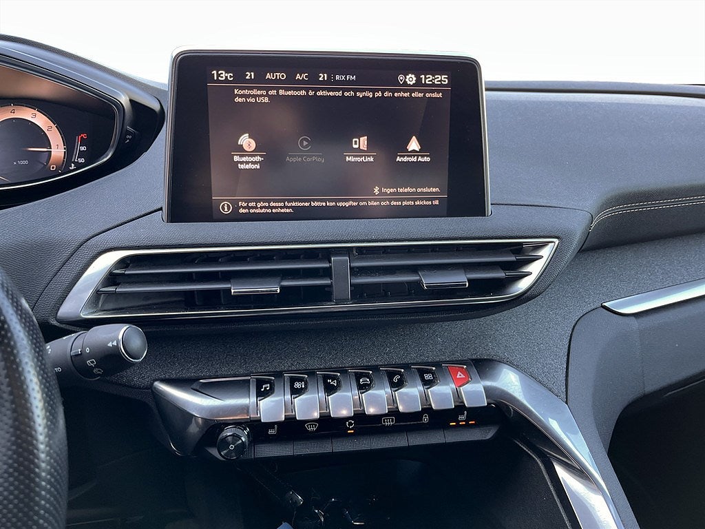 Bild på Peugeot 3008 GT-Line 1.2 PT 130hk Aut - B-KAMERA, CARPLAY