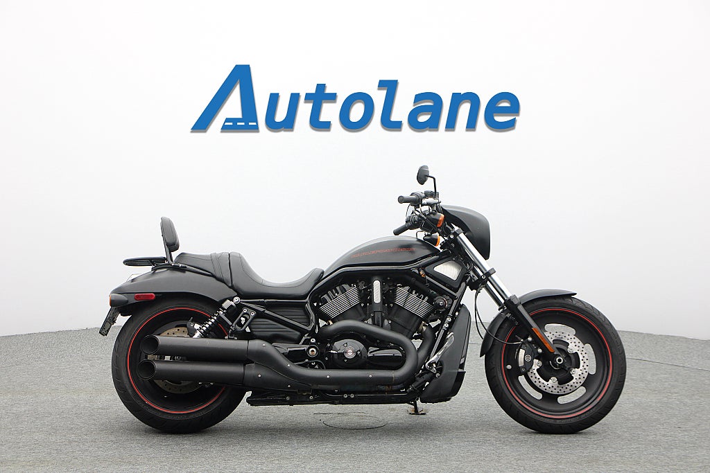 Harley-Davidson Night Rod Special* Nästan nya däck Väldigt bra servad!