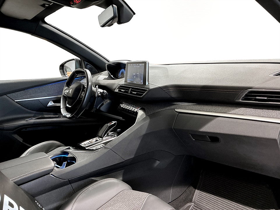 Bild på Peugeot 3008 GT-LINE Hybrid 225 AUT8 |RÄNTA 3,99%|