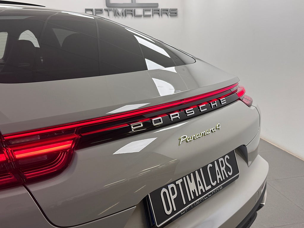 Porsche Panamera 2017 - miniatyr 18