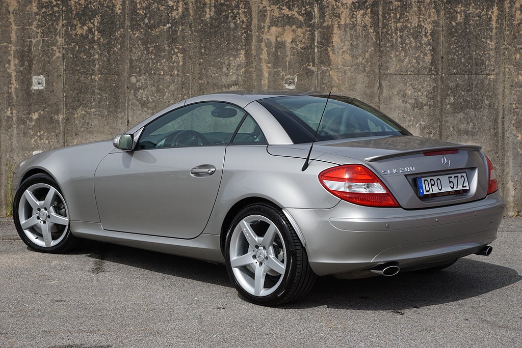 Mercedes-Benz SLK 280 7G-Tronic Cabriolet|Låga Mil|2-Brukare|18” AMG|