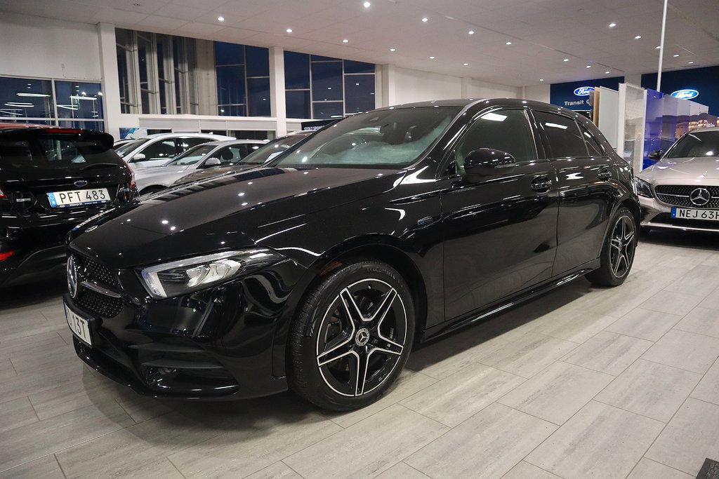 Mercedes-Benz A 250 e AMG line, Night package, 