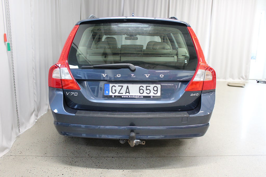 Volvo V70 2.4D Geartronic Momentum, Drag, S&V-hjul