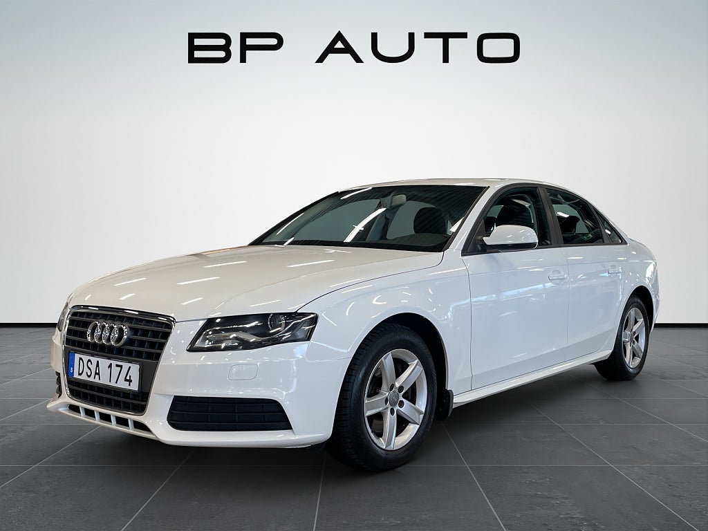 Audi A4 Sedan 2.0 TDI DPF 1 Brukare Ny Servad Låg Mil