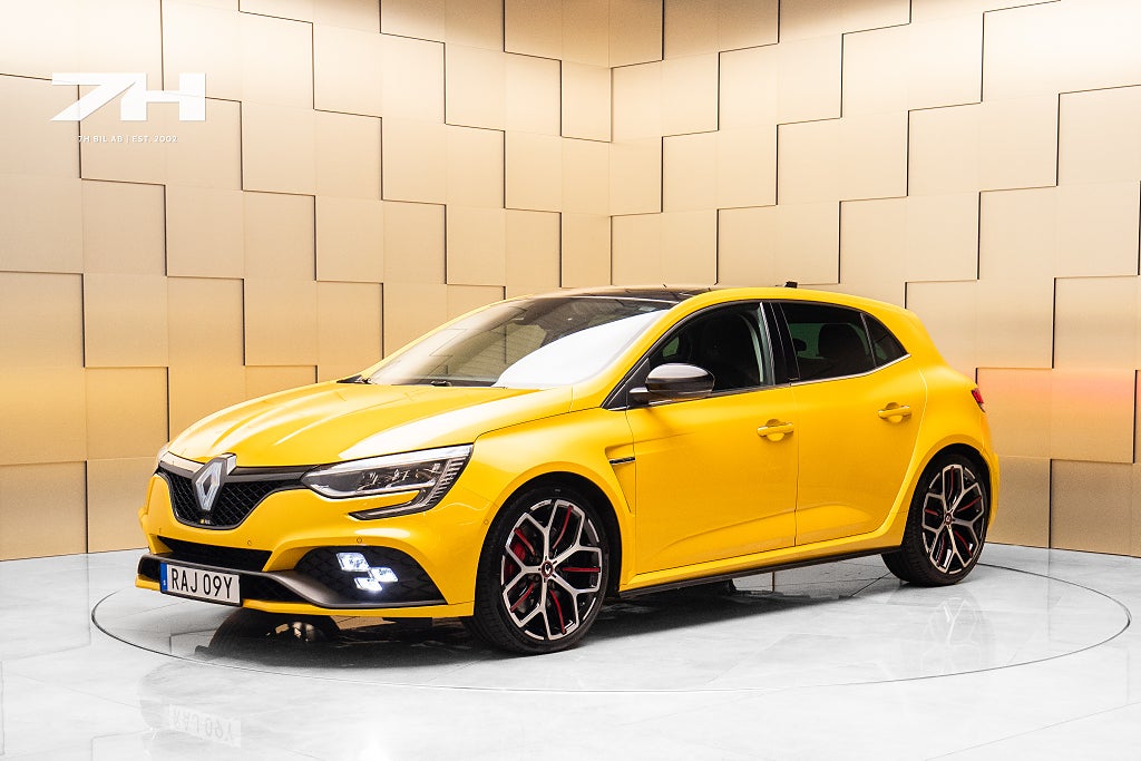 Renault Mégane R.S. Trophy 301 hk / Backkamera / Taklucka / 19" / Moms