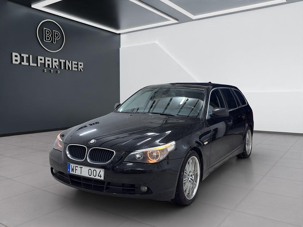BMW 525 i Touring/Dragkrok/S+V Däck