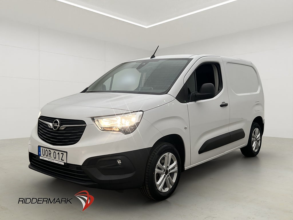 Opel Combo Cargo 131hk  Värmare Drag B-Kamera CARPLAY Moms