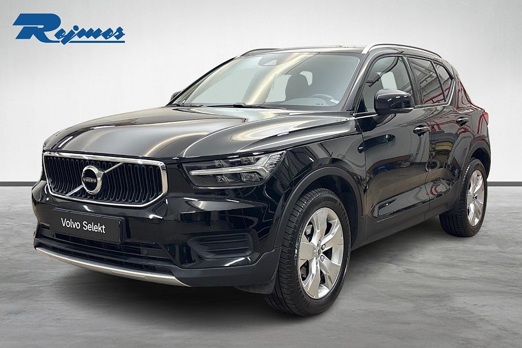 Volvo XC40 T2 FWD Momentum