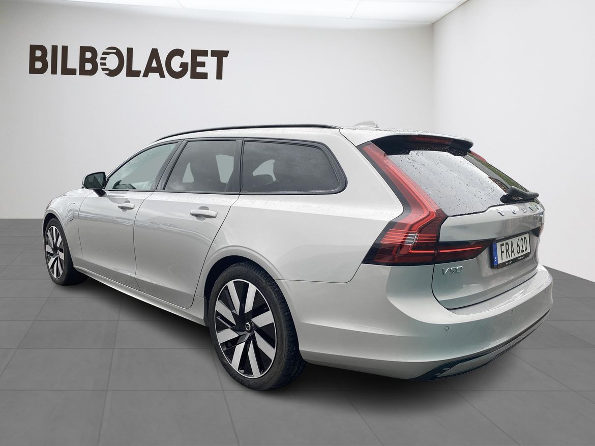 Volvo V90 T6 Plus Dark Edition 2025, bild 3/47