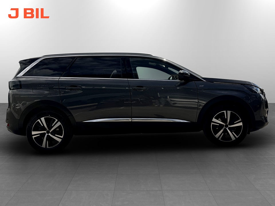 Bild på Peugeot 5008 GT 1.2 PT 130hk Aut 7-SITS B-KAMERA