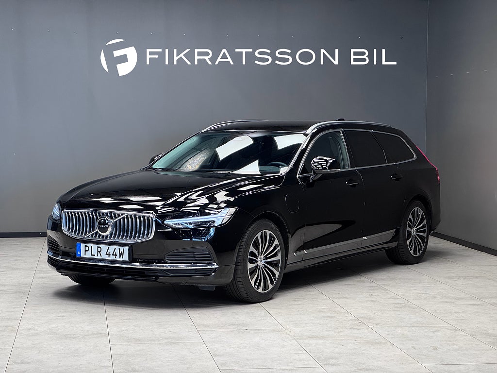 Volvo V90 Recharge T6 AWD Core Edt./Navi/Värmare/Drag/Carplay