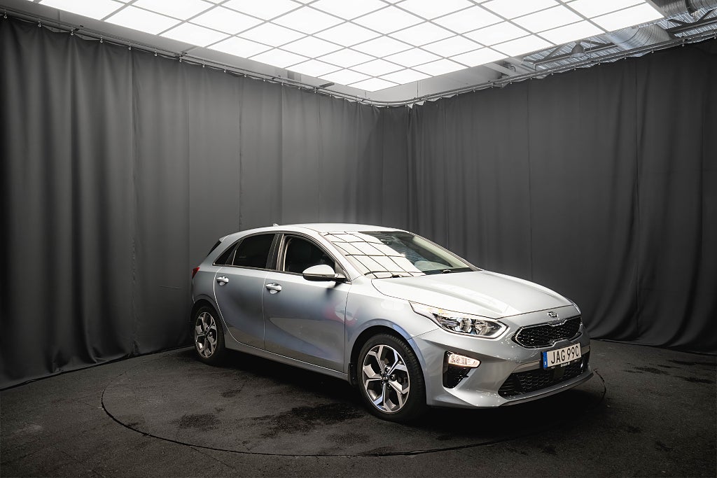 Kia Ceed 1.5 T-GDI Advance Plus KAMERA ADAPTIV-FART 1-ÄGARE