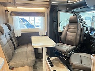 Husbil-halvintegrerad Kabe NOVUM 750 T 10 av 28