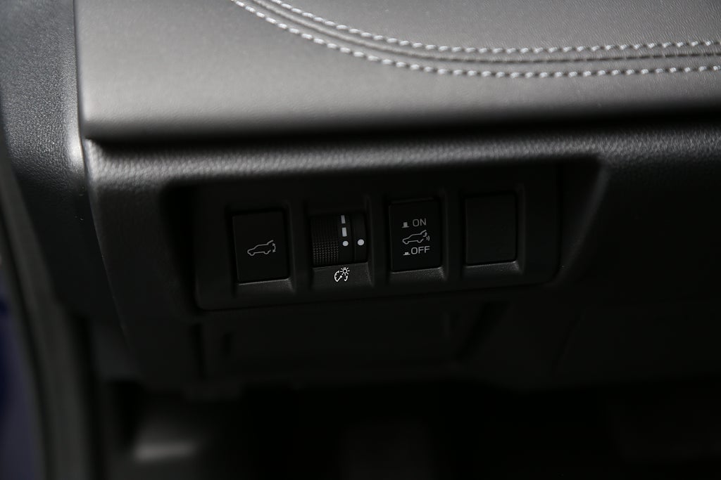 Subaru Outback 2.5 4WD XFuel Lineartronic Limited | Låg skatt 965kr/år 2024