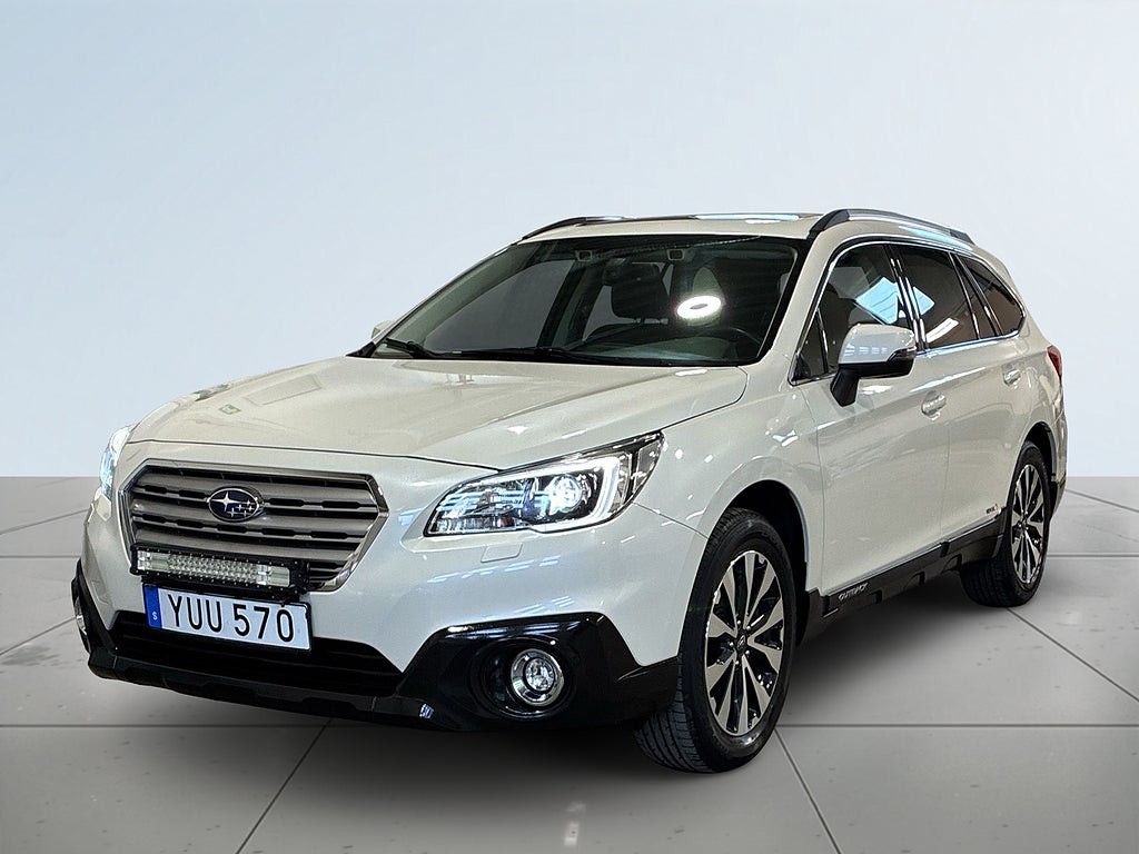 Subaru Outback 2.5 4WD Aut Drag Kamera H/K Rattvärme Navi Psens S&V
