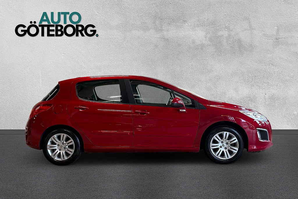 Peugeot 308 5-dörrar 1.6 e-HDi FAP EGS Automat Panorama Dragkrok