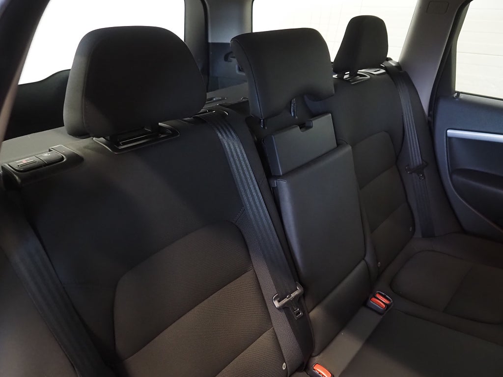 Volvo V70 D3 150hk Classic Kinetic D-Värmare P-Sensorer VOC 2016