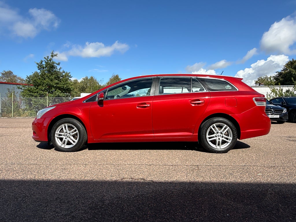 Toyota Avensis Kombi 1.8 Valvematic Business