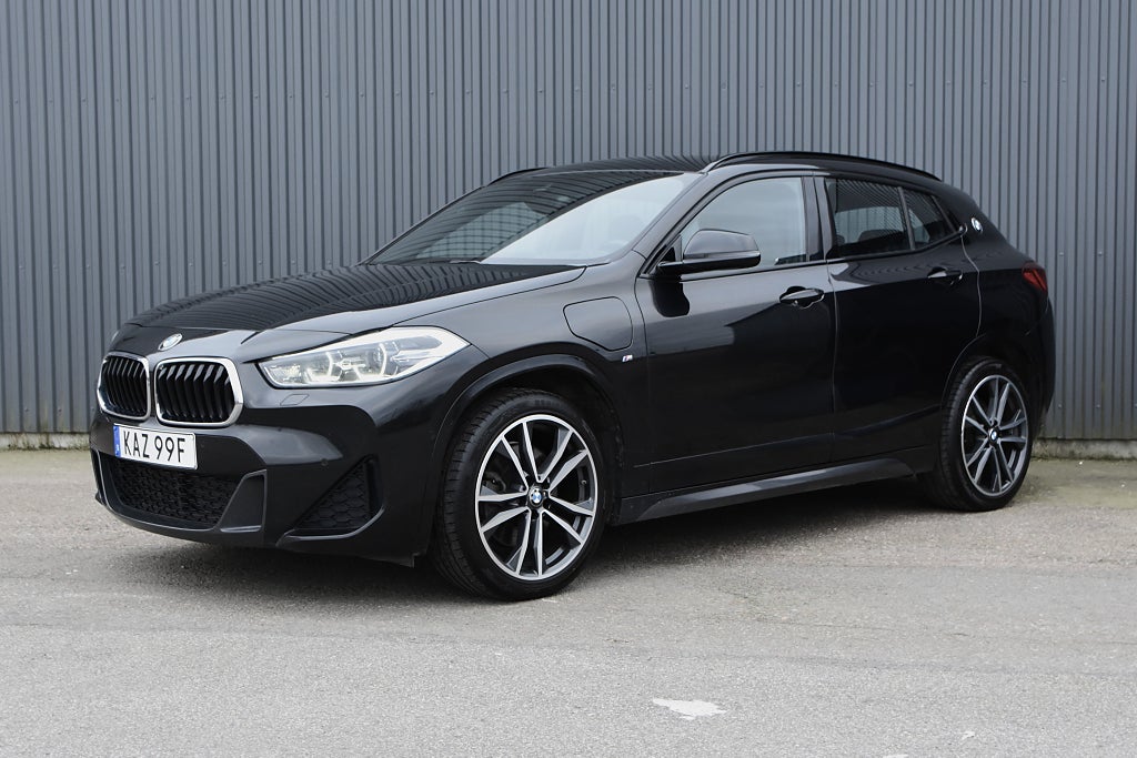 BMW X2 xDrive25e M Sport / Läder HUD Navi Kamera Moms 
