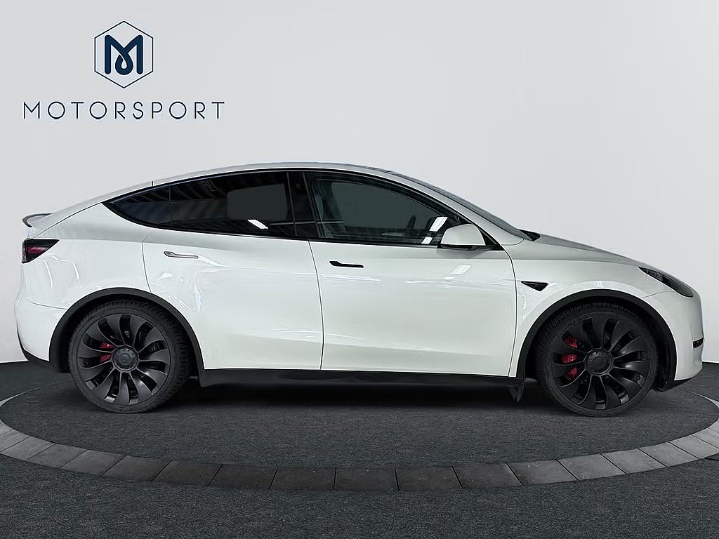 Tesla Model Y Performance 534 hk Adaptiv Farth 21" Panorama Helskinn bild 9