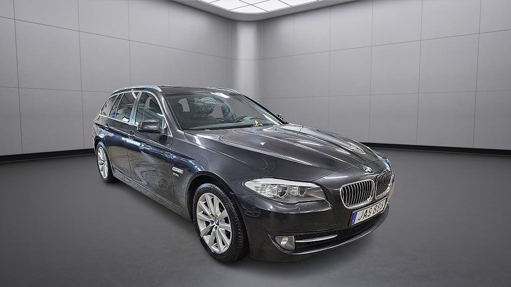 BMW 528 i xDrive Touring Steptronic Euro 5 Nyservad Dragkrok 