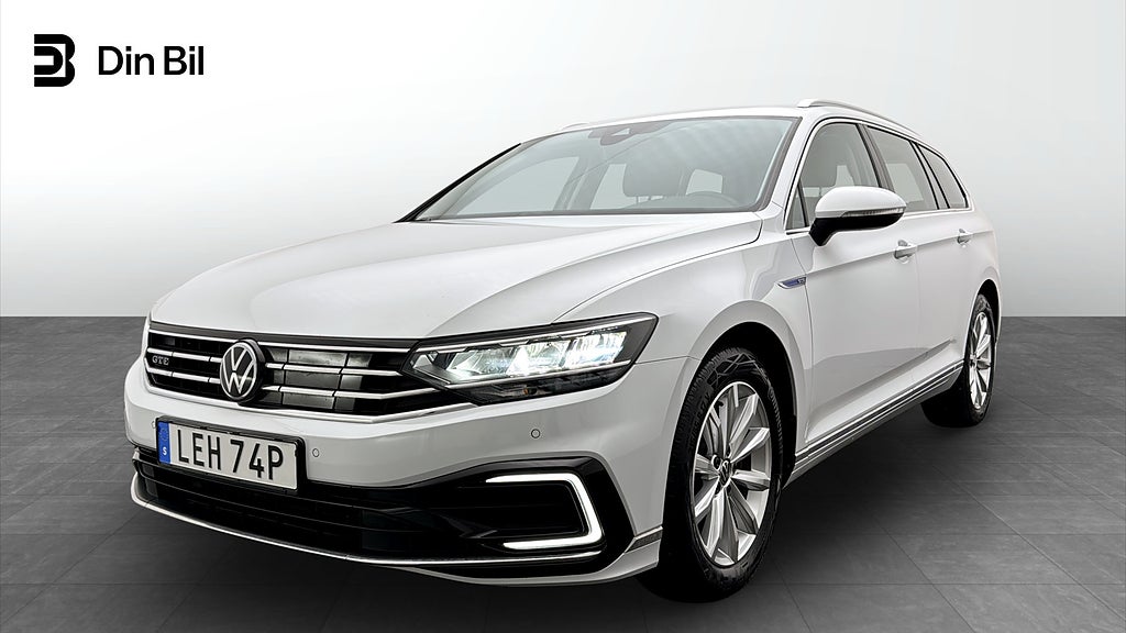 Volkswagen Passat SC GTE TSI218 DSG P-värmare/Drag/Backkamera