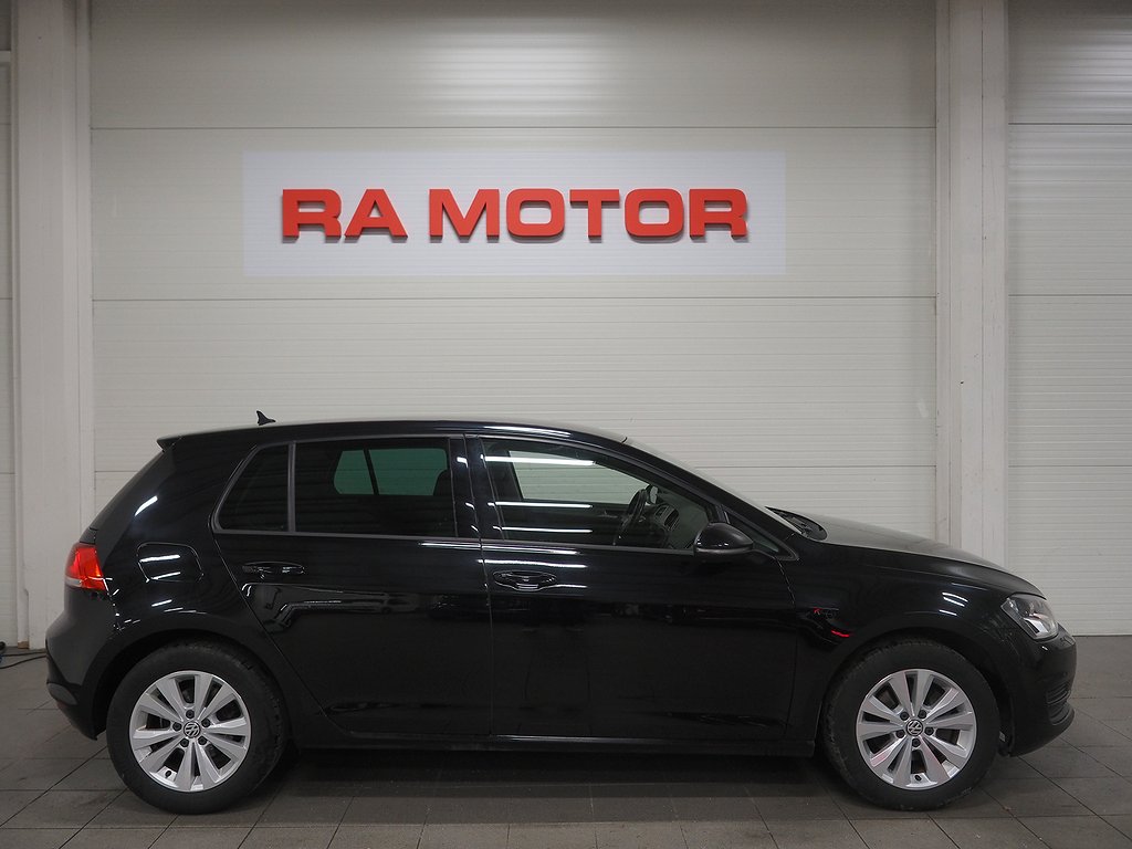 Volkswagen Golf 1.6 TDI | D-värmare | Backkamera 2017