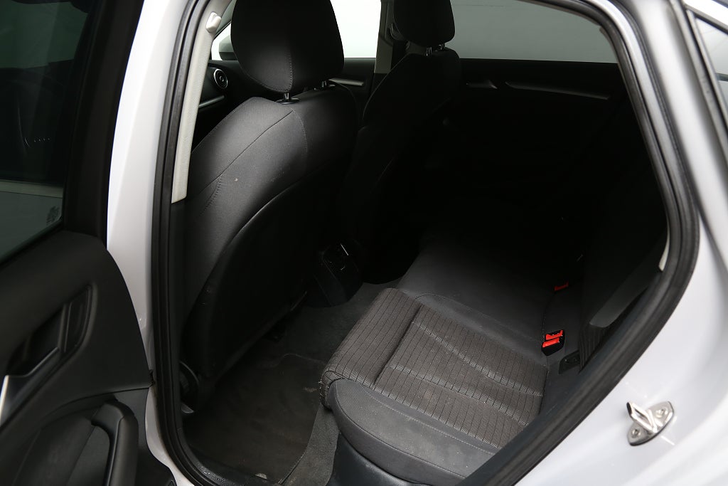 Audi A3 1,4 TFSI 125hk S Tronic Sport Sedan