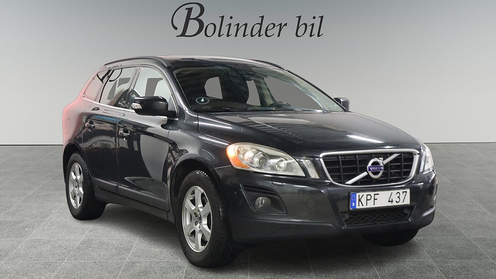 Volvo XC60 2.4D AWD Geartronic Momentum DRAGKROK TIDUR HEMLEV