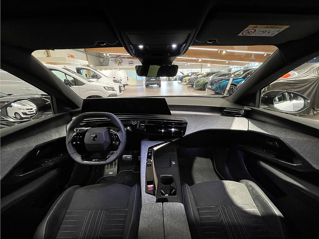 Bild på Peugeot 5008 GT Hybrid - DEMO