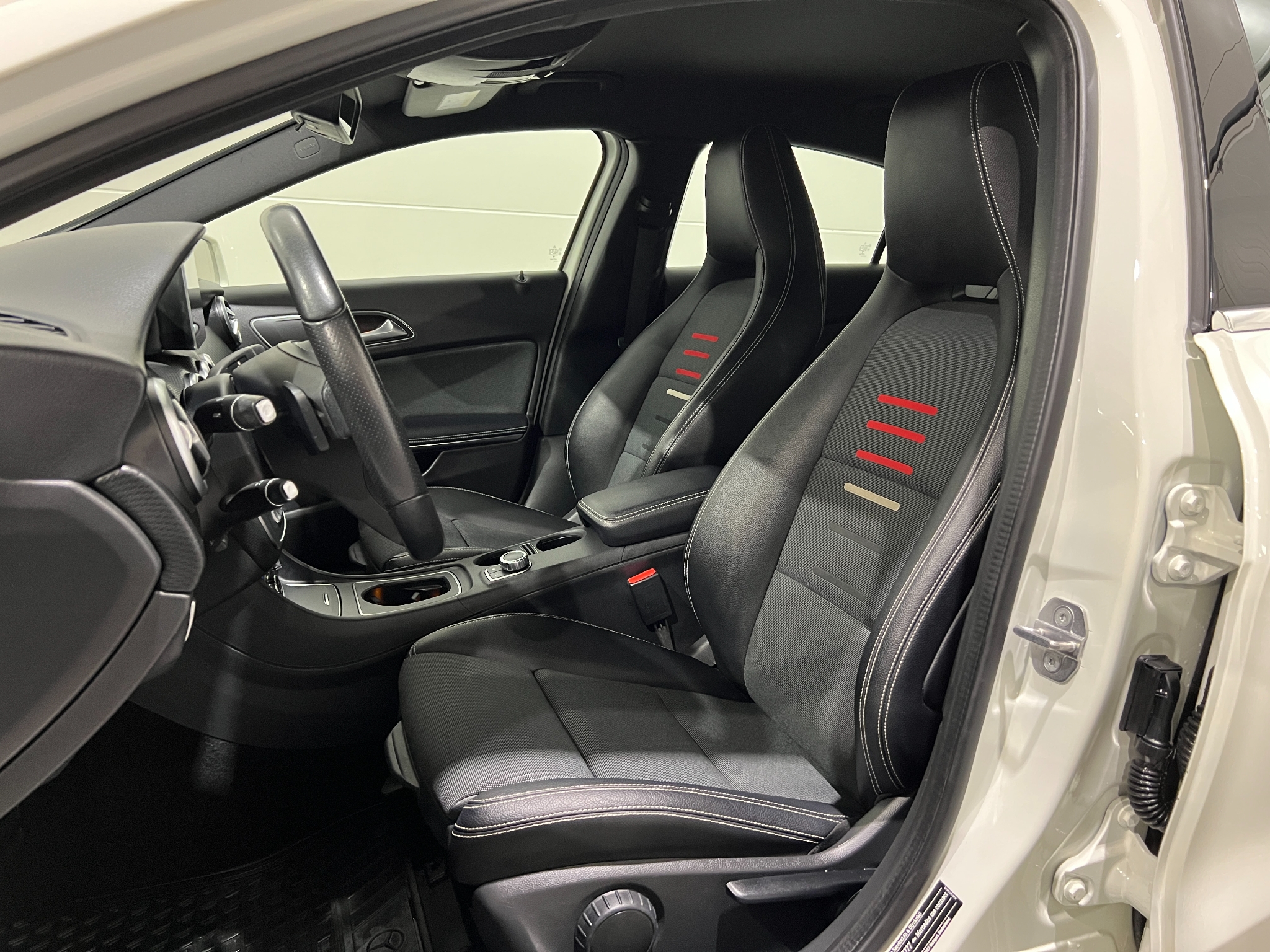 Mercedes-Benz A 2018, kuva 7/42