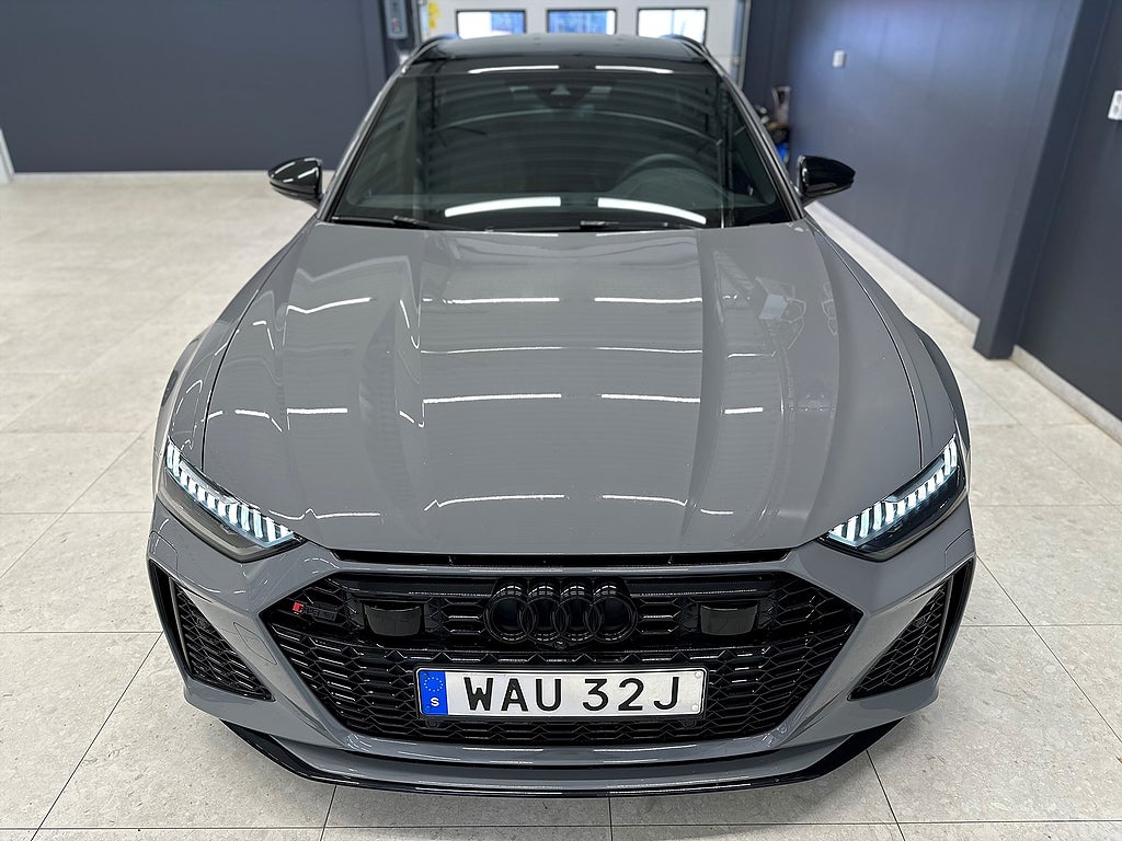 Audi RS6 6 Avant B&O/PANO/MATRIX/VALCONA/22"/Sv.Såld/360