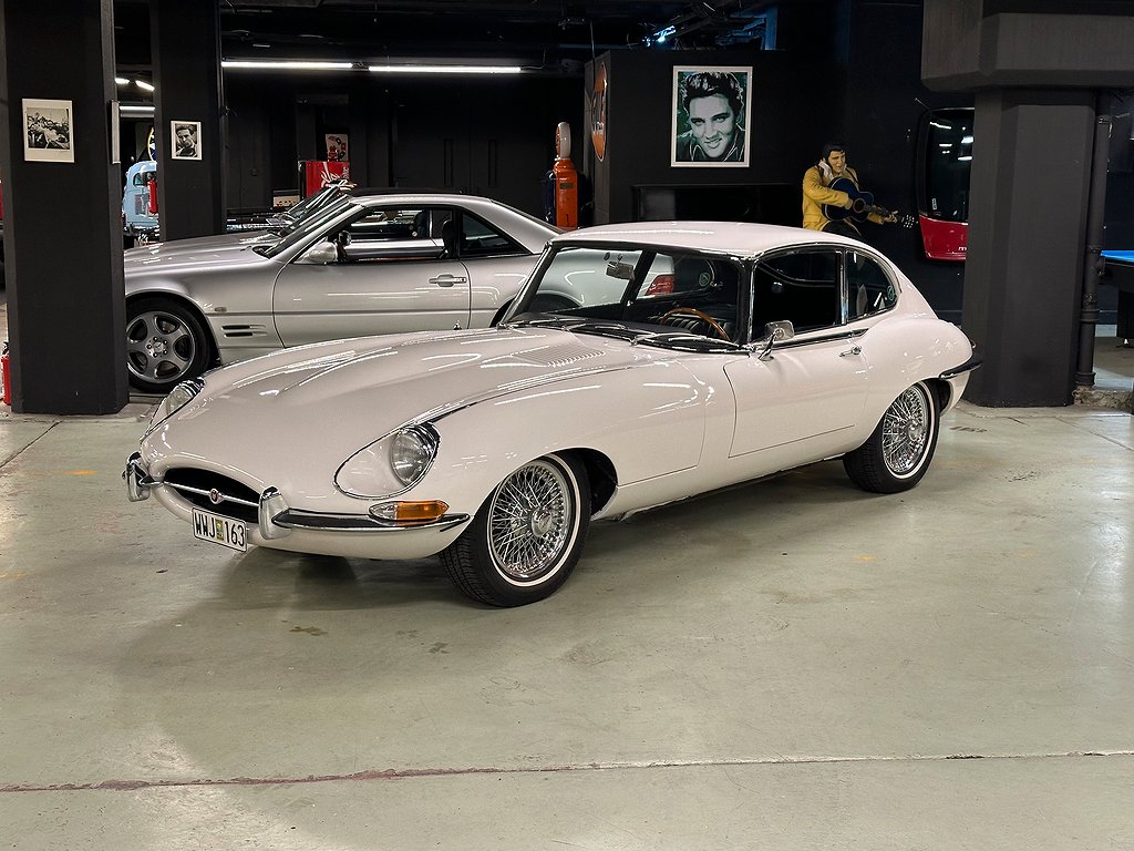 Jaguar E-Type 4.2 Series 1.5