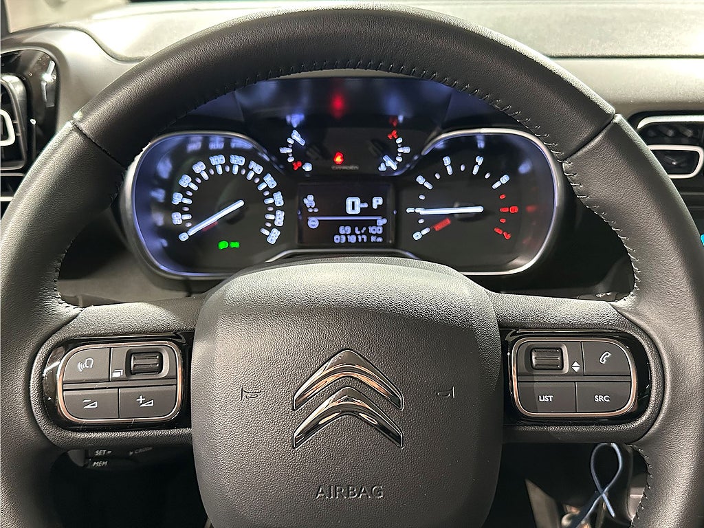 Bild på Citroën C3 AirCross Shine 1.2 PT 130hk Aut - CARPLAY, P-SENSOR