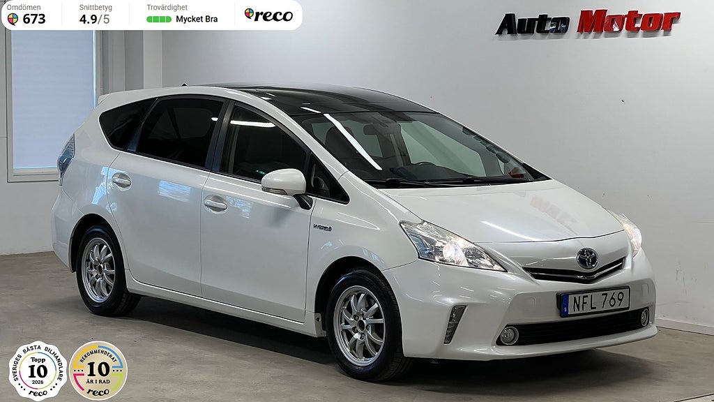 Toyota Prius Hybrid 7-sits136hk Panorama/Värmare/Backkamera/Navi