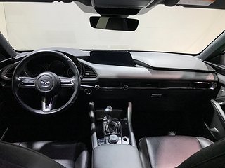 Halvkombi Mazda 3 12 av 20
