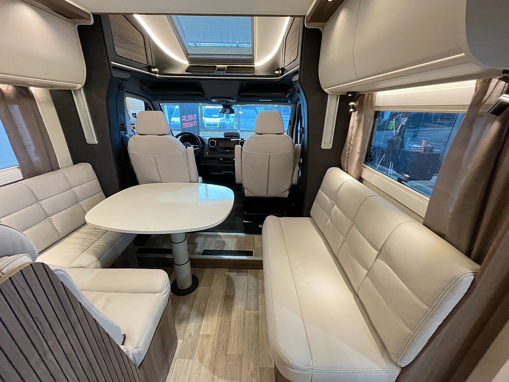 Kabe TMX 810 LXL /Cinderella/ALDE/5 bältad/Automat/Mercedes - Kabe