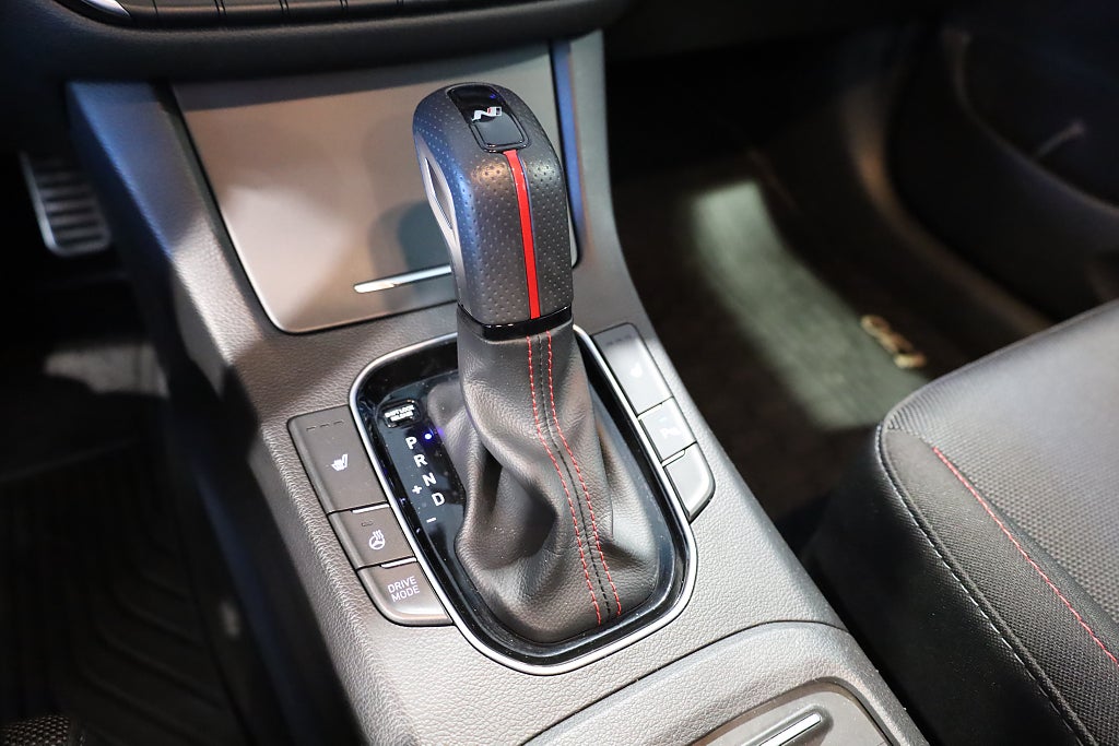 Hyundai i30 Kombi 1.5 T-GDI 160HK DCT N-Line Kamera CarPlay