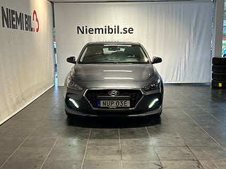 Hyundai i30 Fastback 1.4 T-GDi Trend Värmare/SoV/Kamera/Carplay
