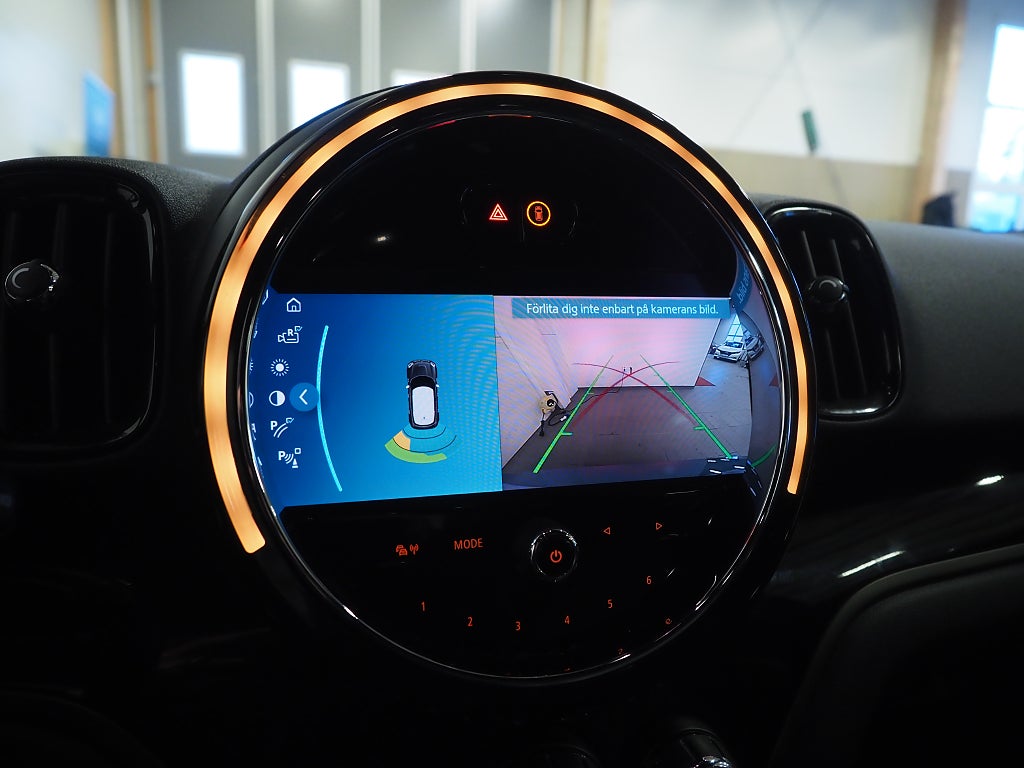 MINI Countryman Cooper SE ALL4 220hk Steptronic |Backkamera|Navi|