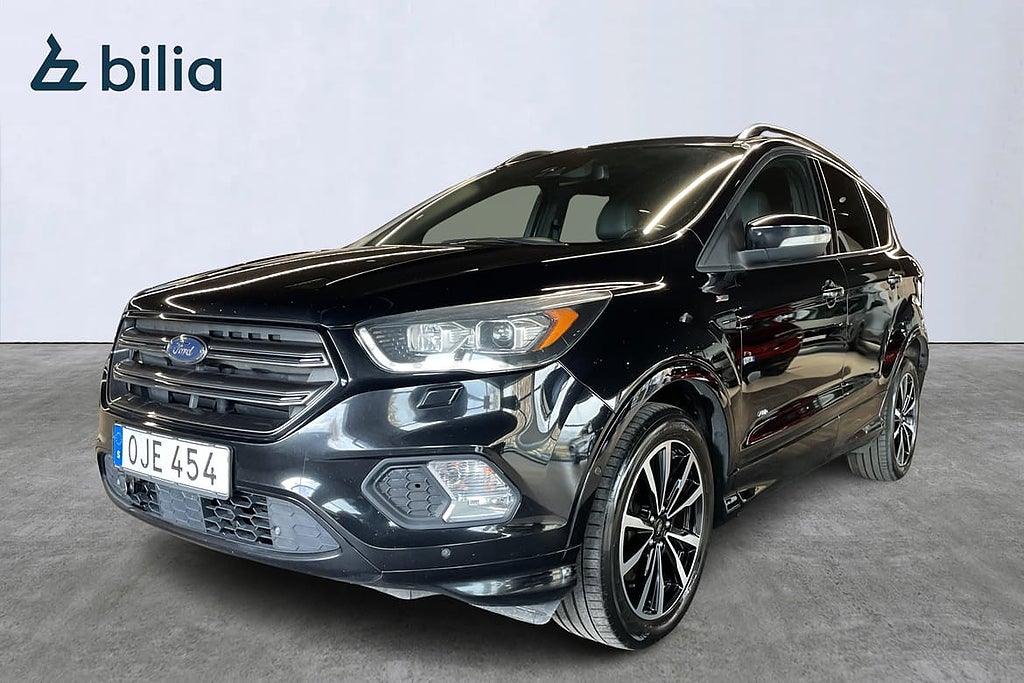 Ford Kuga AWD ST-Line V-Hjul Dragkrok MoK P-Värmare