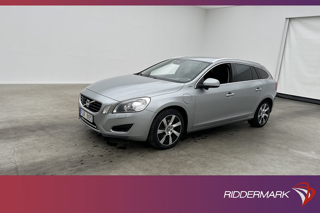 Volvo V60 D6 Plug-In AWD Pure Edt VOC Värm Skinn Kamera BLIS