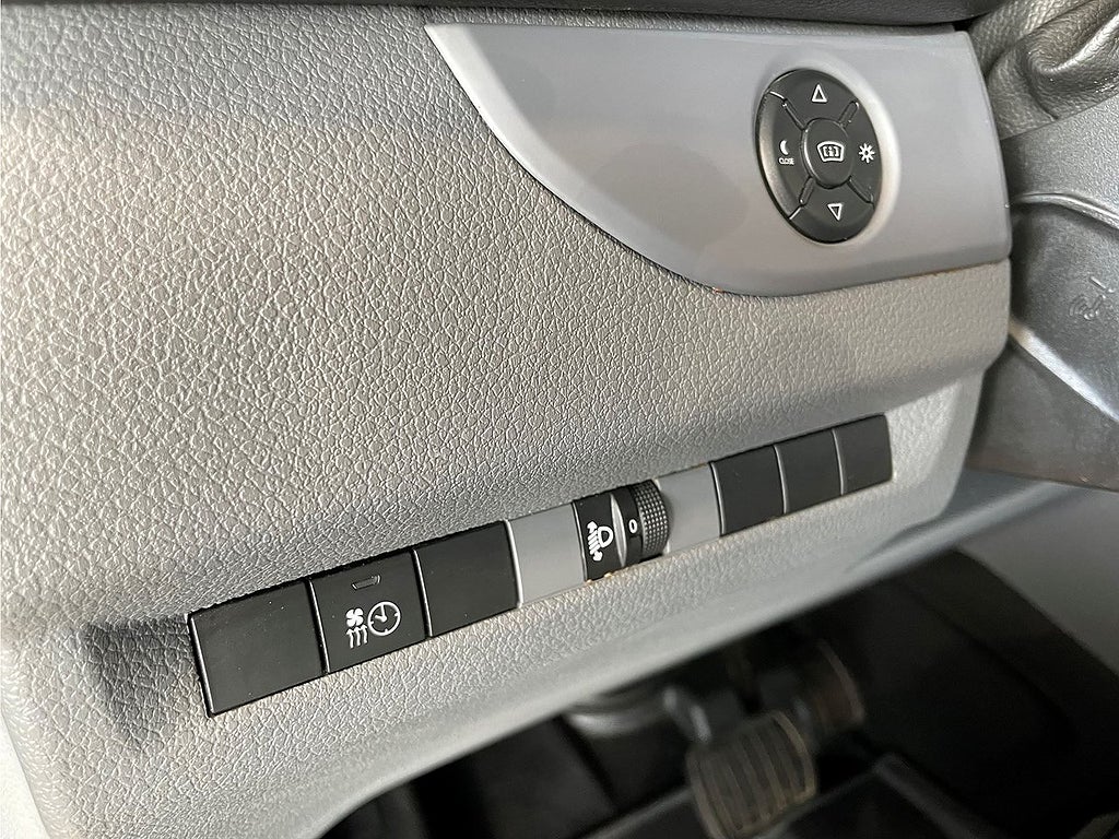 Peugeot Expert 2021 - miniatyr 14