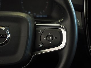 SUV Volvo XC40 21 av 23