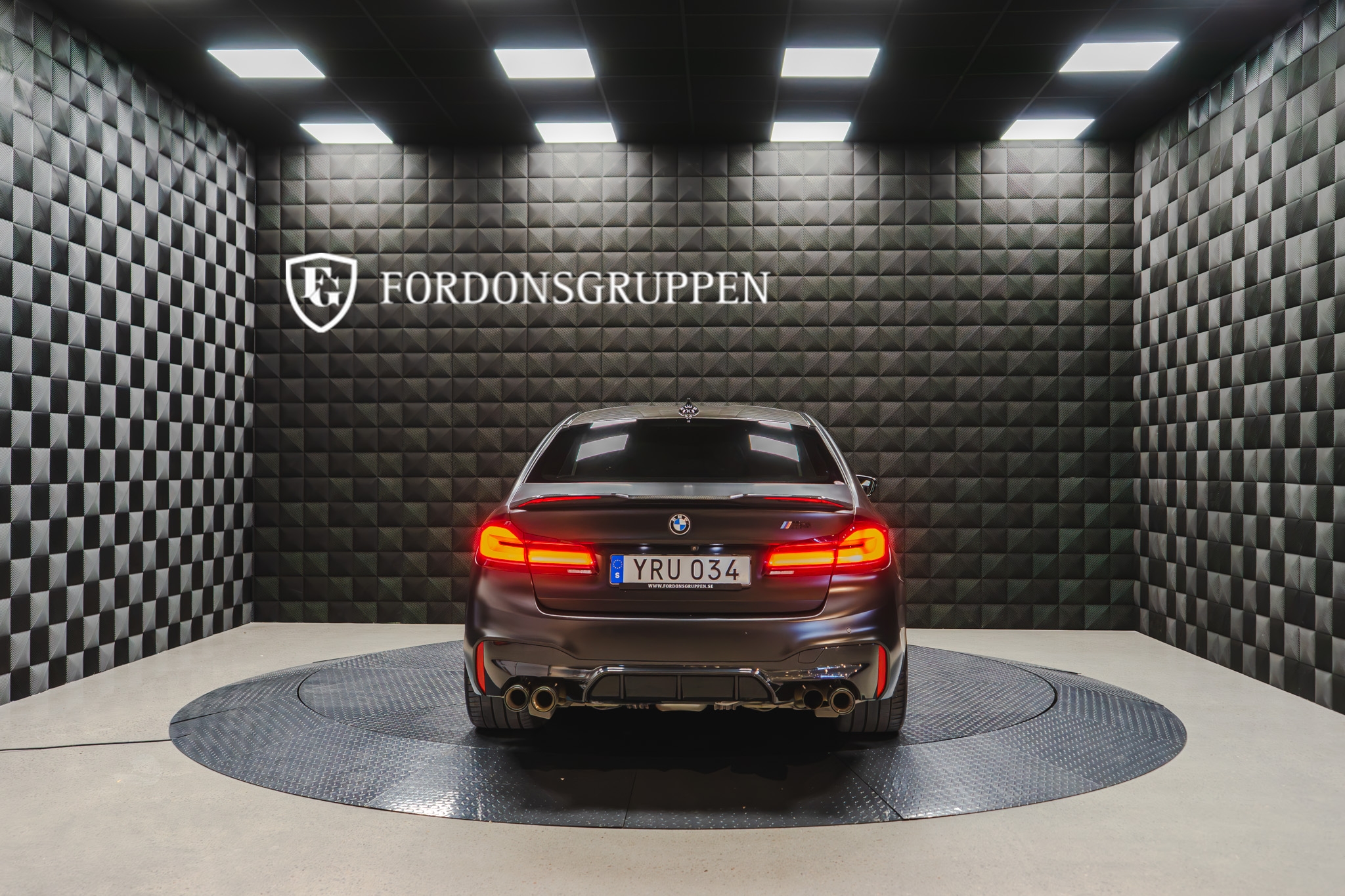 BMW M5 Steg 2 / 740HK / Svensksåld 2019, bild 5/51
