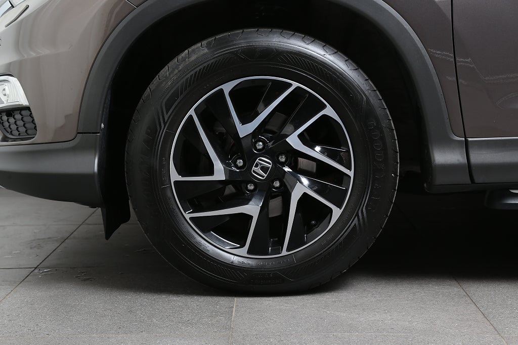 Honda CR-V 2,0 i-VTEC 4WD Elegance Plus Aut 1ägare Motorv Drag 2016