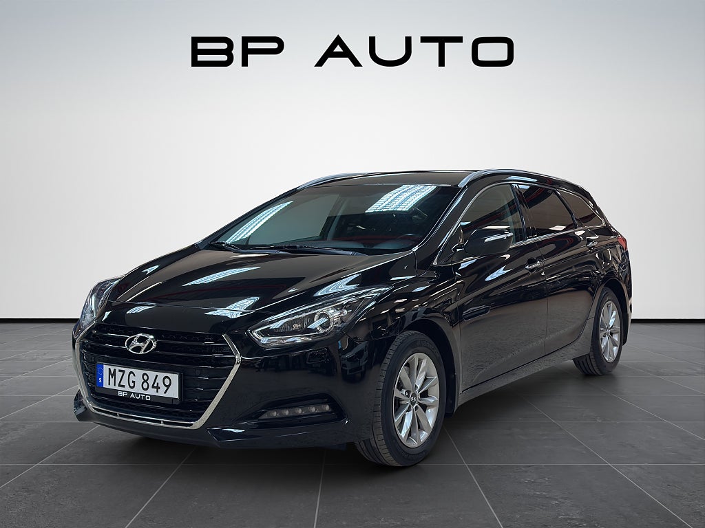 Hyundai i40 cw 1.7 CRDi Comfort Plus GPS Kamera Keyless 141hk