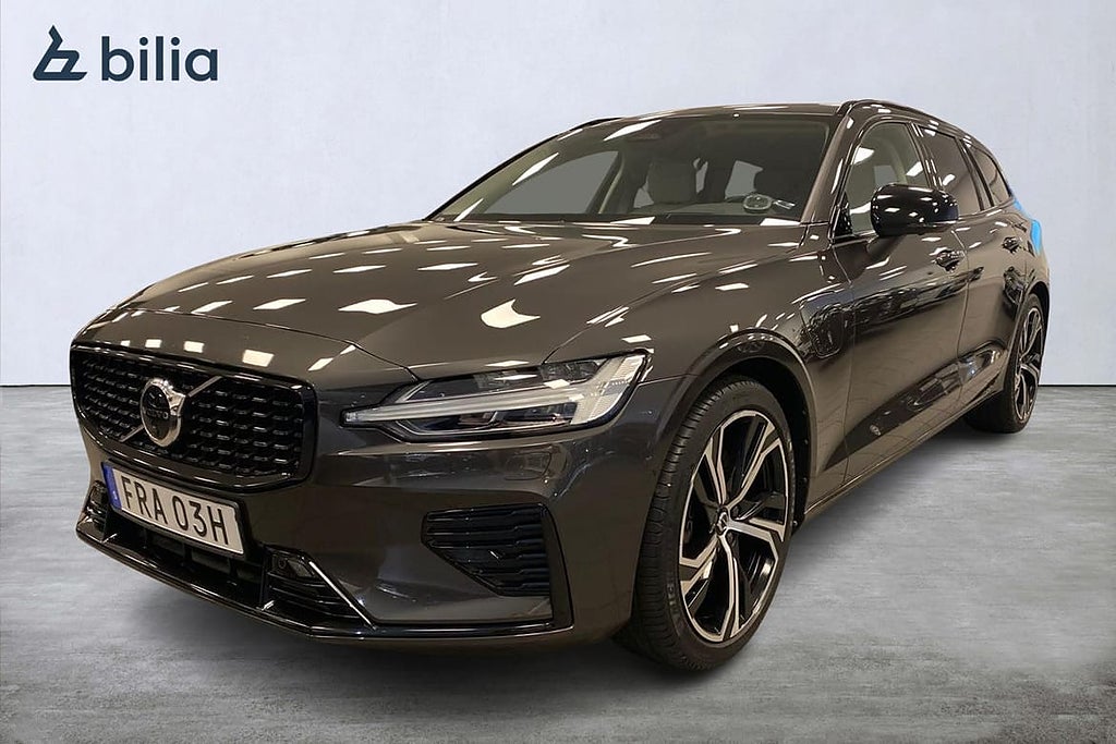Volvo V60 Recharge T8 Ultimate Dark