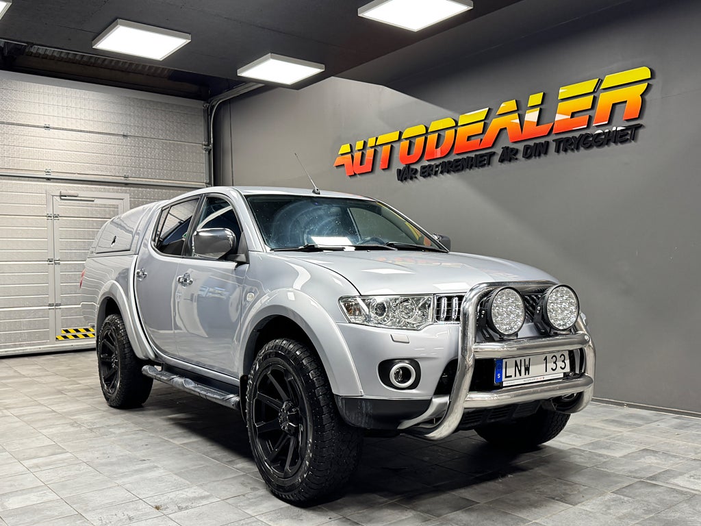 Mitsubishi L200 Dubbelhytt 2.5 4x4 Automatisk, 178hk