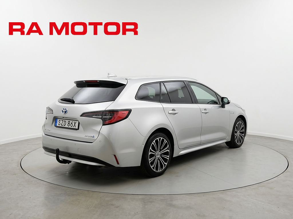 Toyota Corolla Hybrid e-CVT Style |Drag| Kamera|| Relax-garanti 2020